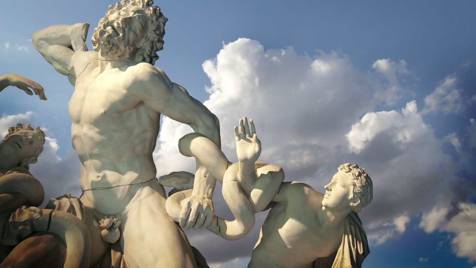 8 Myths About Cults Debunked
