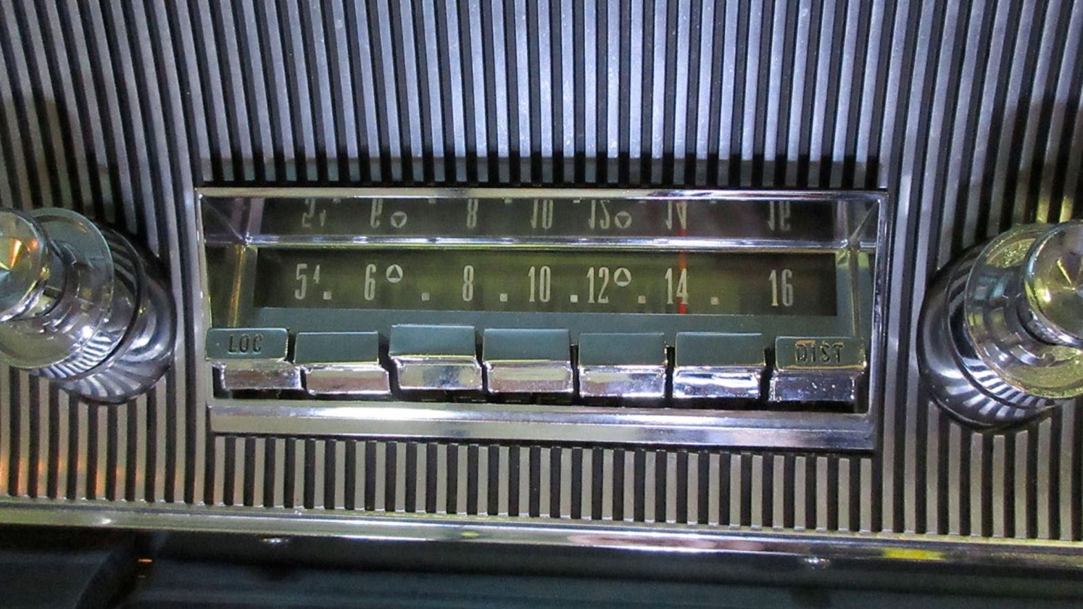 Talk Radio Radicalization: How Radio Normalized Extremism and Radicalized Listeners